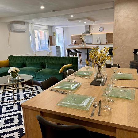 Appartement Moderne Champsevraine Exteriör bild